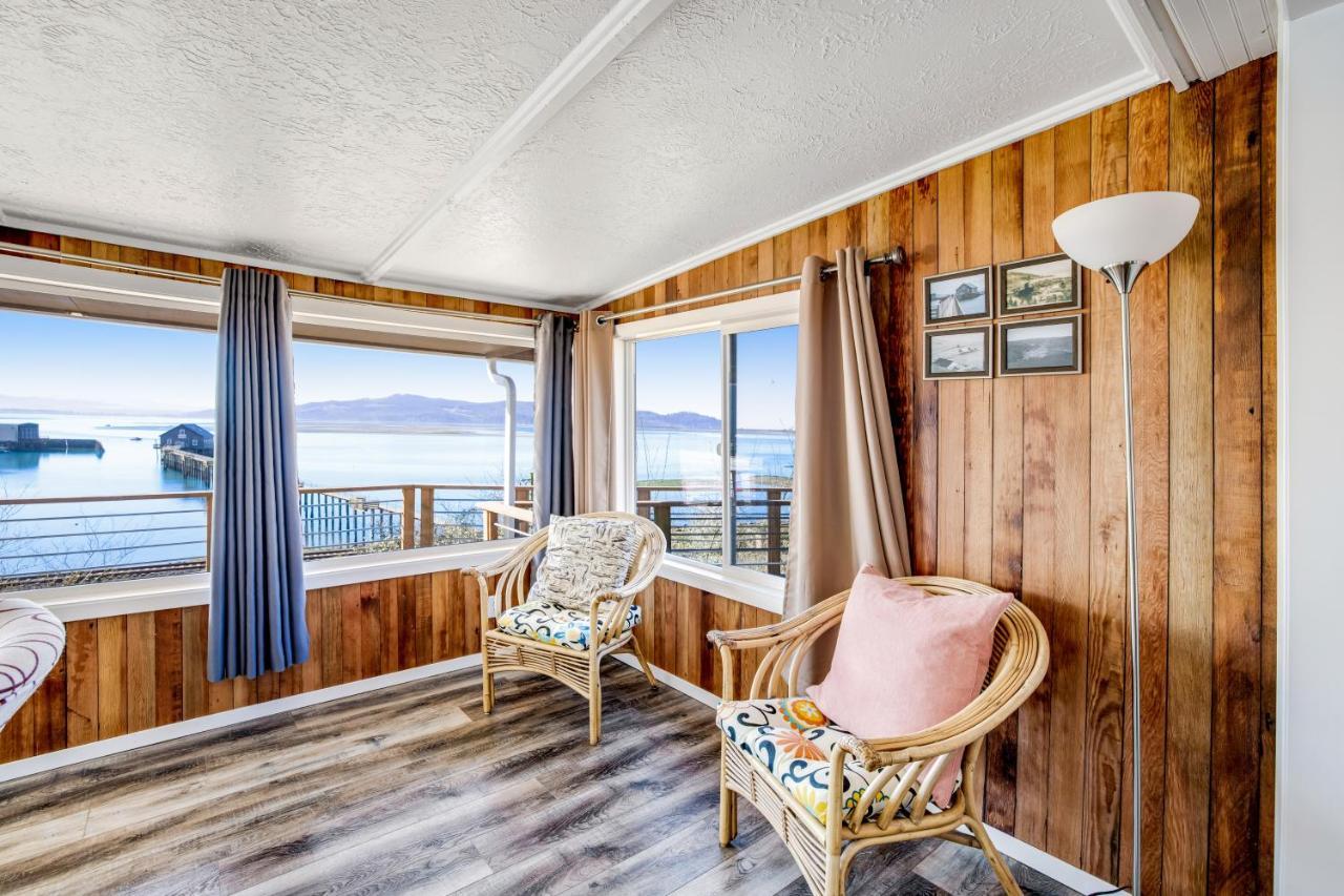 Fisherman'S Dream Boat House Garibaldi Exterior foto